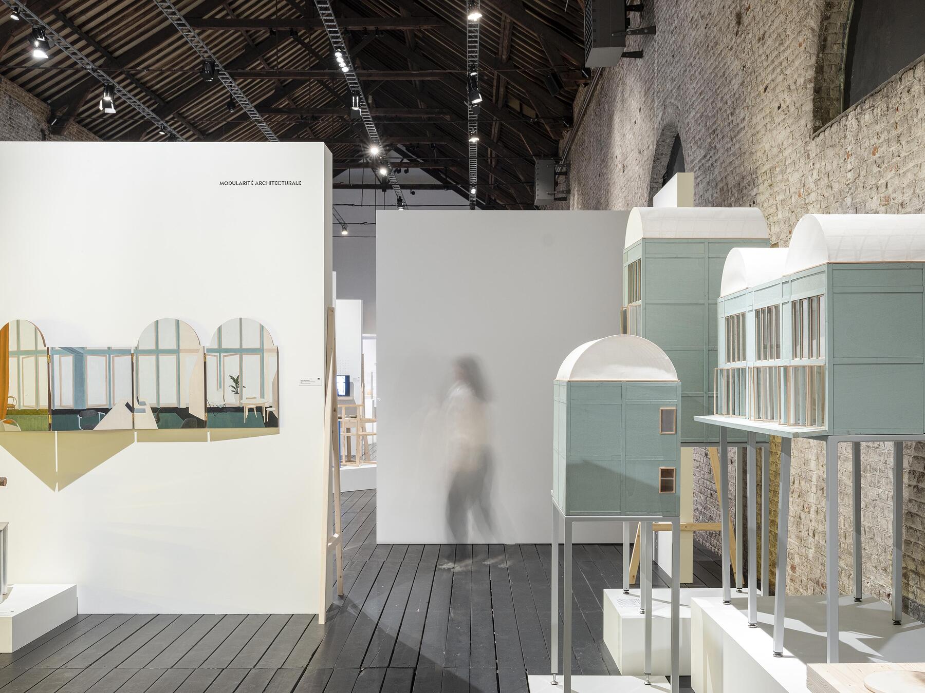 <span class='credits'>&copy; Caroline Dethier</span>