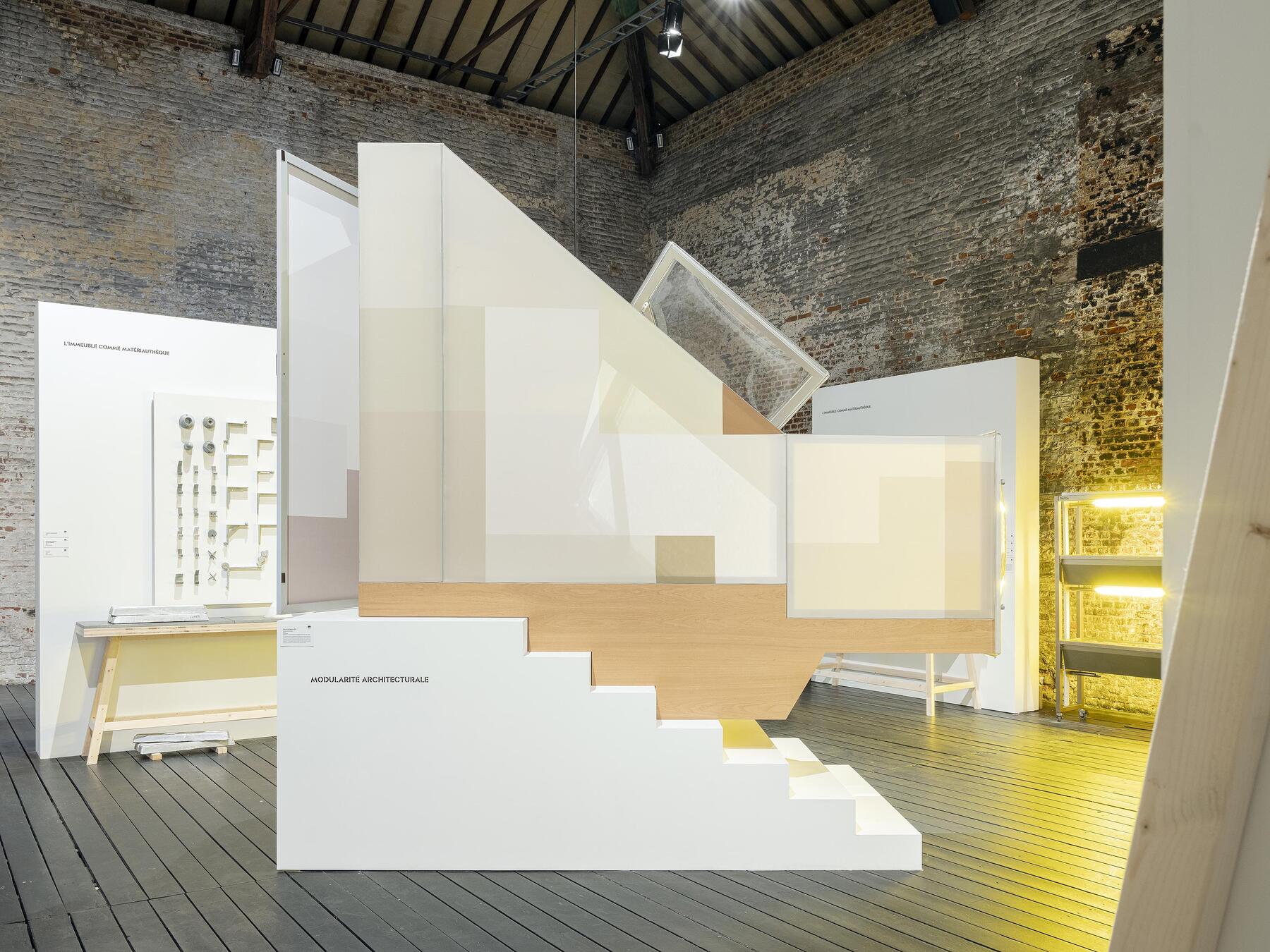 <span class='credits'>&copy; Caroline Dethier</span>
