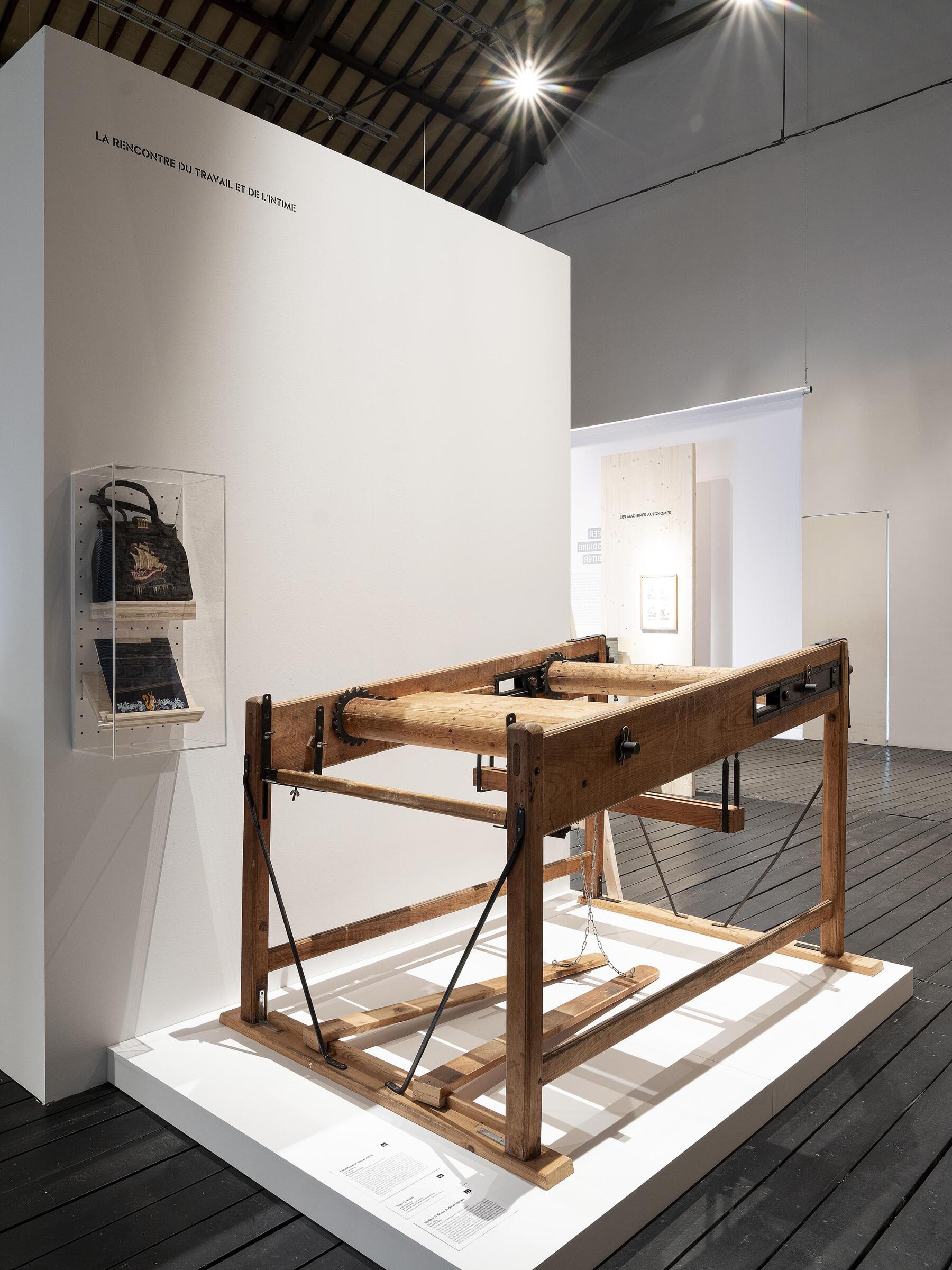 <span class='credits'>&copy; Caroline Dethier</span>
