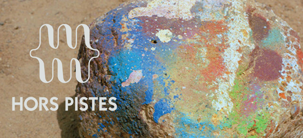 <span class='credits'>© Emile Barret</span>