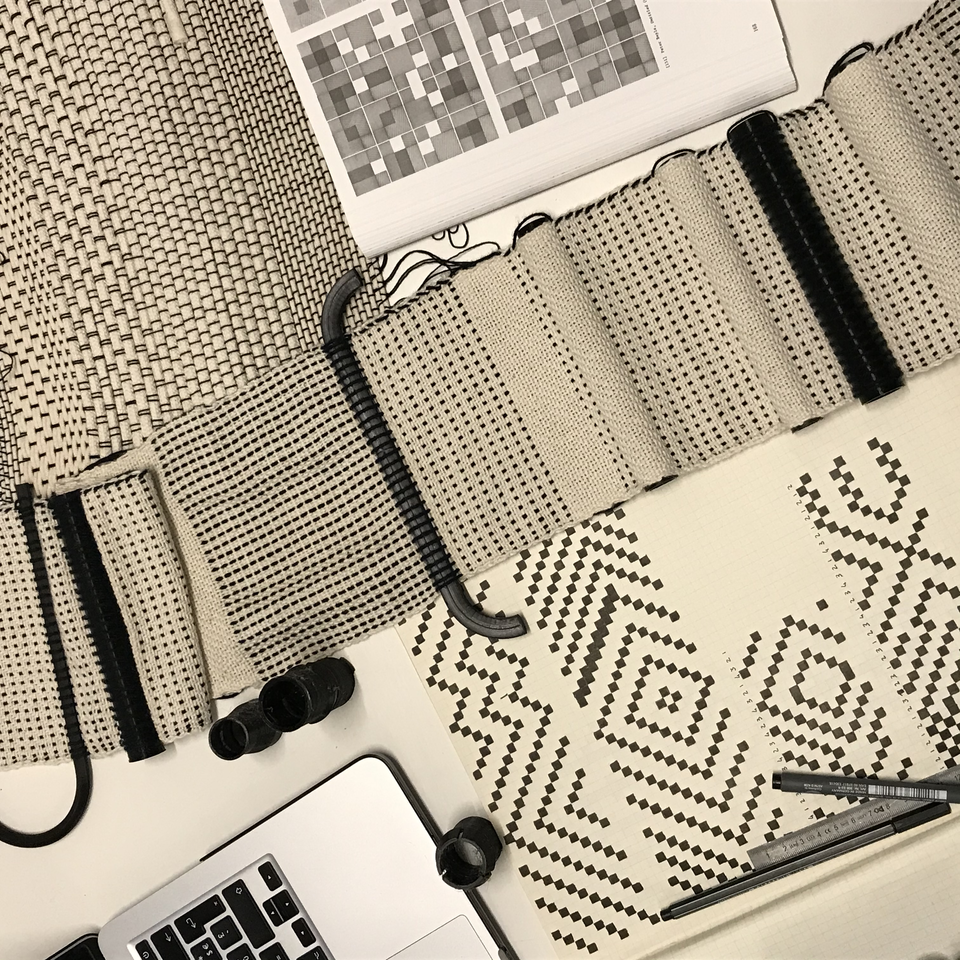 Caption : Weaving Code. Work process during Fablab IMAL residency. Credit : Amandine David